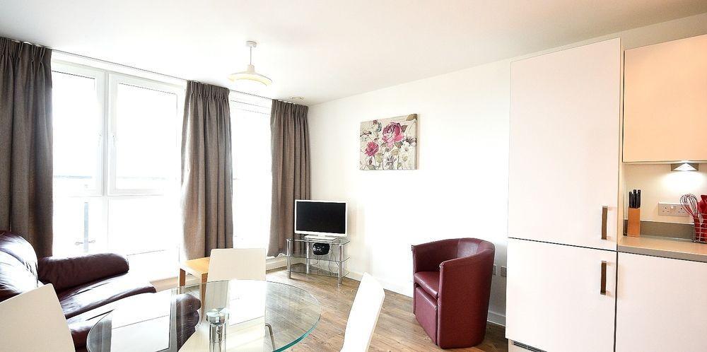 Town Or Country - Empress Heights Apartment Southampton Bagian luar foto